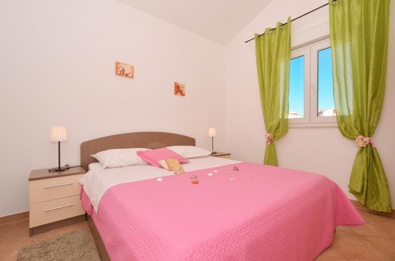 Apartmani Basic Rogoznica Rogoznica  Extérieur photo